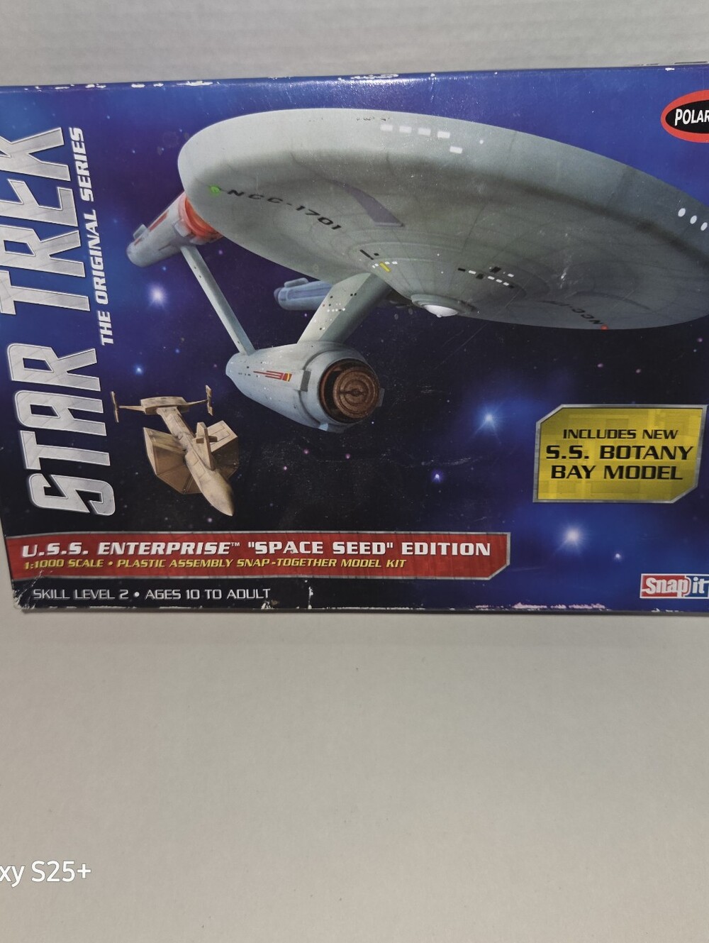 Polar Lights Star Trek TOS USS Enterprise Space Seed Edition Snap - 1:1000 Scale